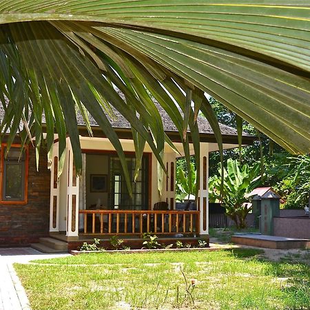 Calou Guest House La Digue Bagian luar foto