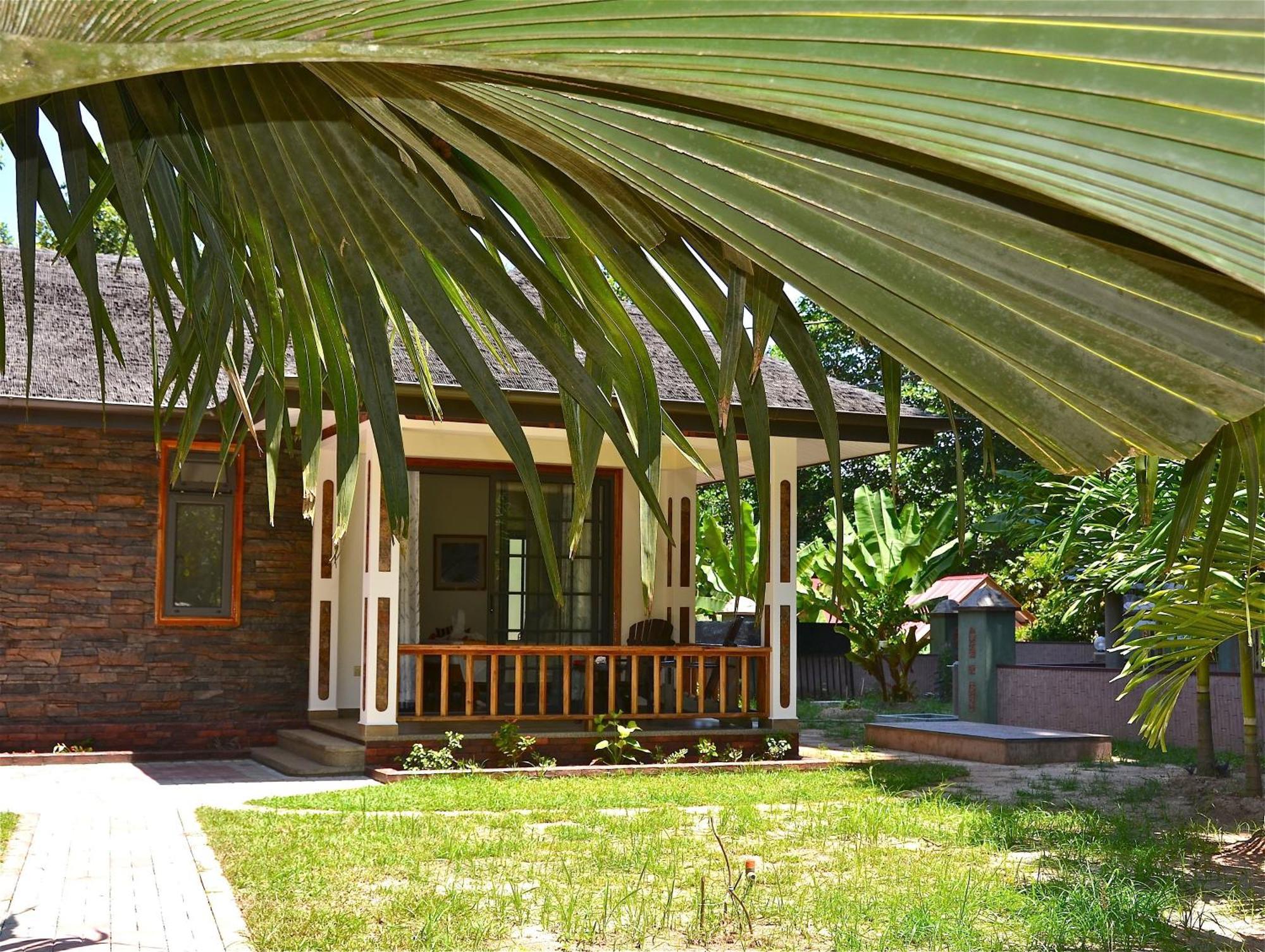 Calou Guest House La Digue Bagian luar foto