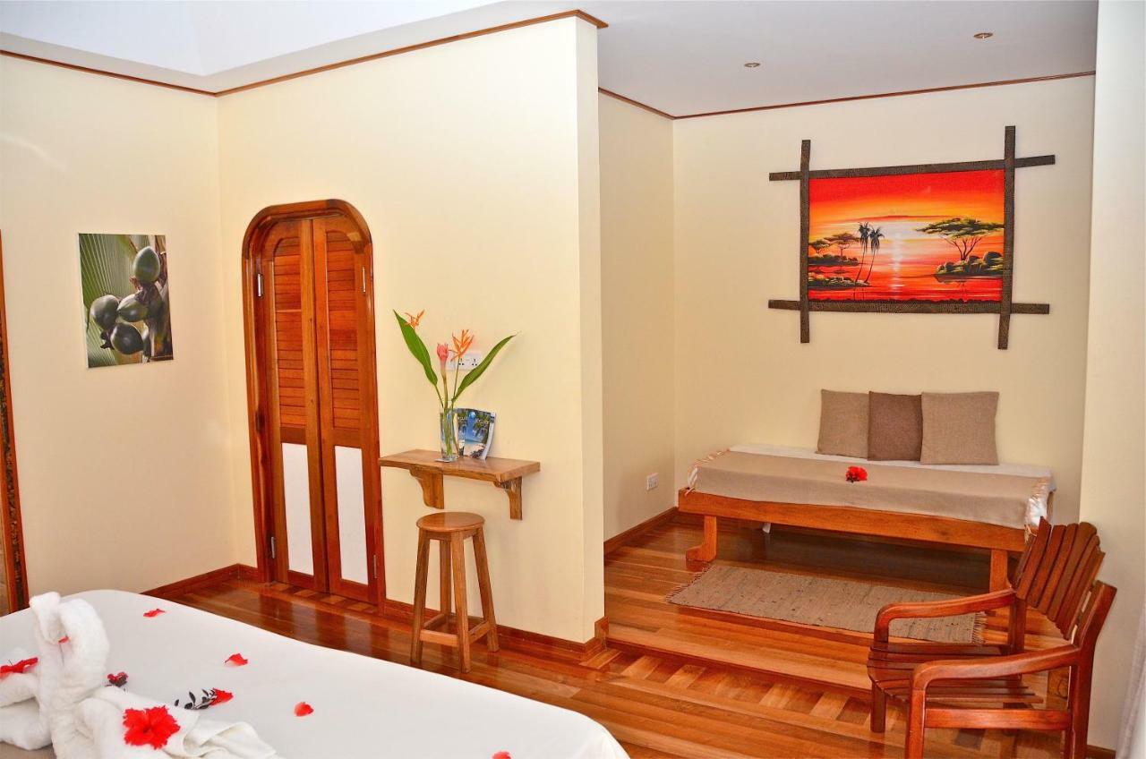 Calou Guest House La Digue Bagian luar foto
