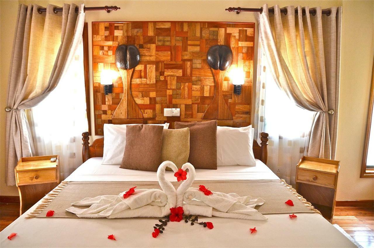 Calou Guest House La Digue Bagian luar foto